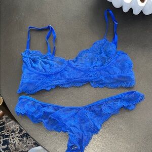 Elegant Blue Lace Bralette and Panty Set